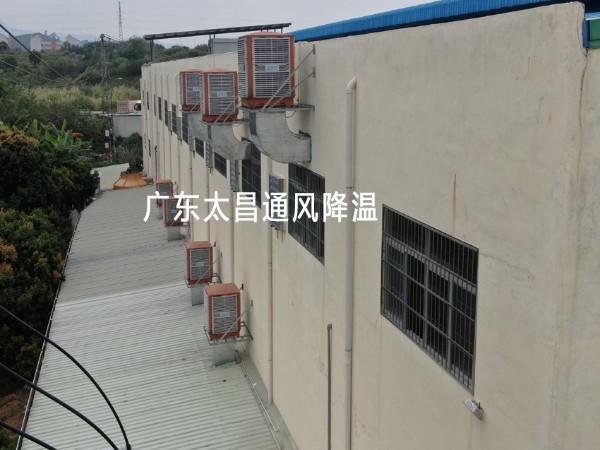 鋼結(jié)構(gòu)廠房通風降溫方法